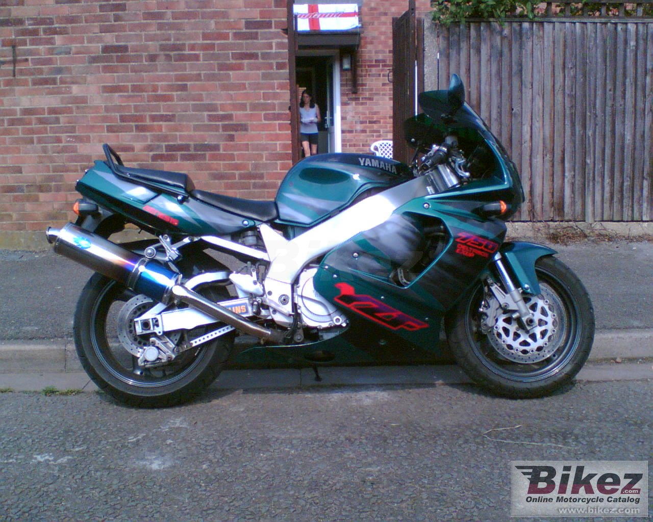 Yamaha YZF 750 R poster